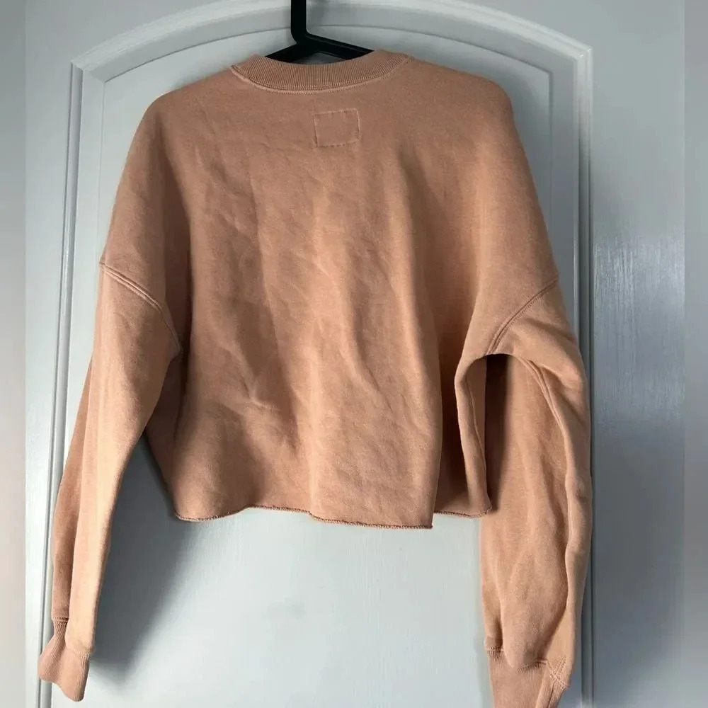 Abercrombie & Fitch Cropped Boxy Soft A&F Max Essentials Crewneck size Small - Picture 3 of 10